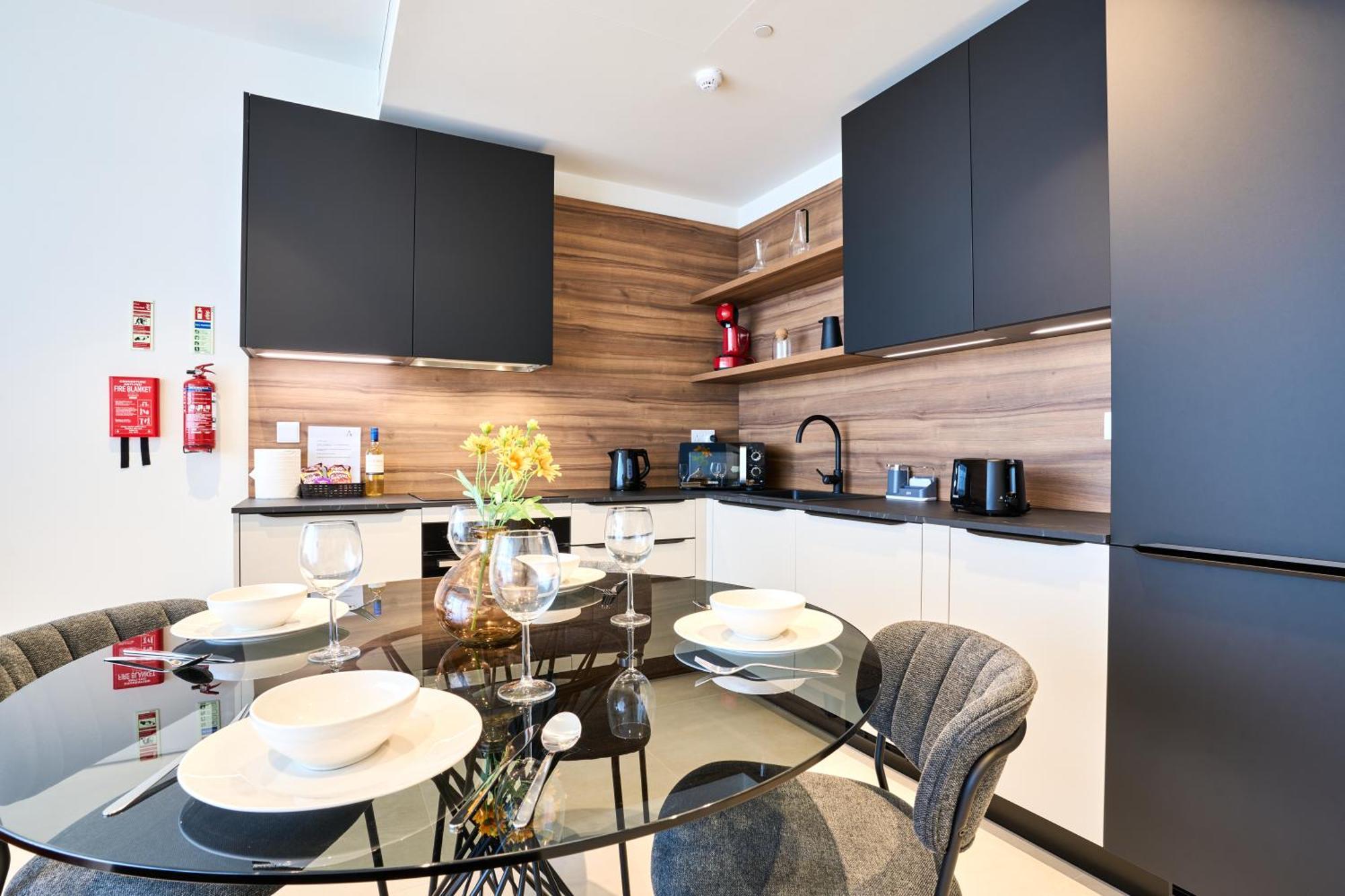 Mercury One Bedroom Haven With Fantastic Views