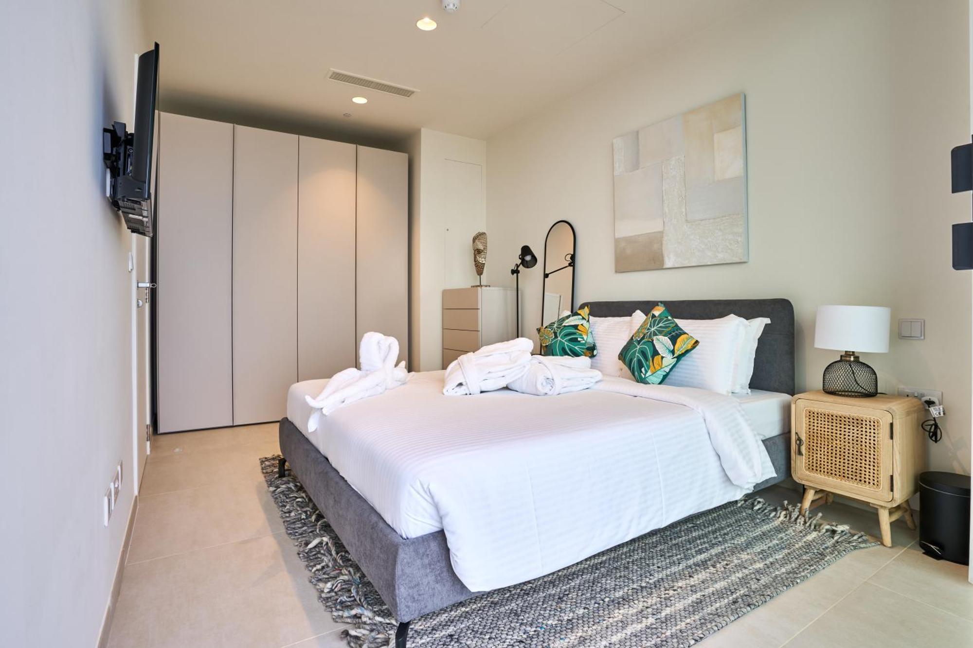 Mercury One Bedroom Haven With Fantastic Views St. Julian's