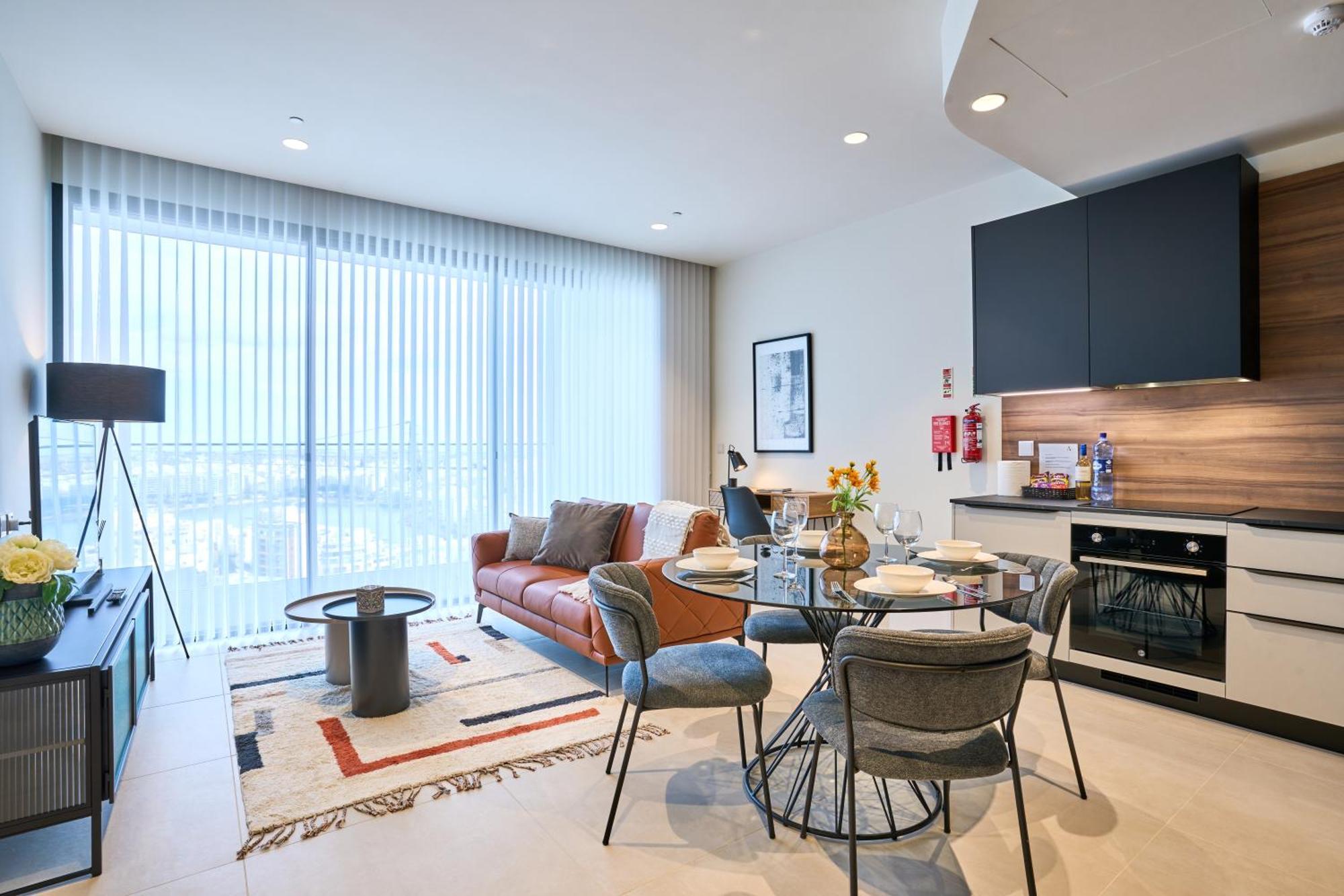 Mercury One Bedroom Haven With Fantastic Views Apartment